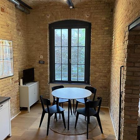 Stylisches Loft Mitten In Berlín Exterior foto